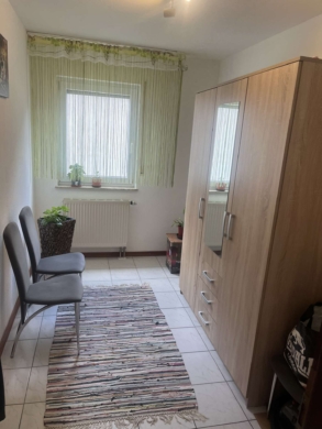 Büro - Charmante 3-Zimmer-Wohnung mit Balkon