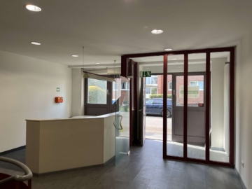 Eingangsbereich-Empfang - Büro-/Praxisfläche in guter Lage von Euskirchen