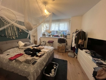 Schlafzimmer Großaufnahme - 2-Zimmerwohnung in der Innenstadt
