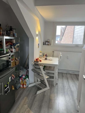 Küche - schnuckelige Dachgeschosswohnung