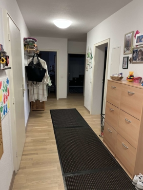 Diele - Prädikat: SELTEN ! Geräumige 5-Zimmerwohnung ***PROVISIONSFREI***