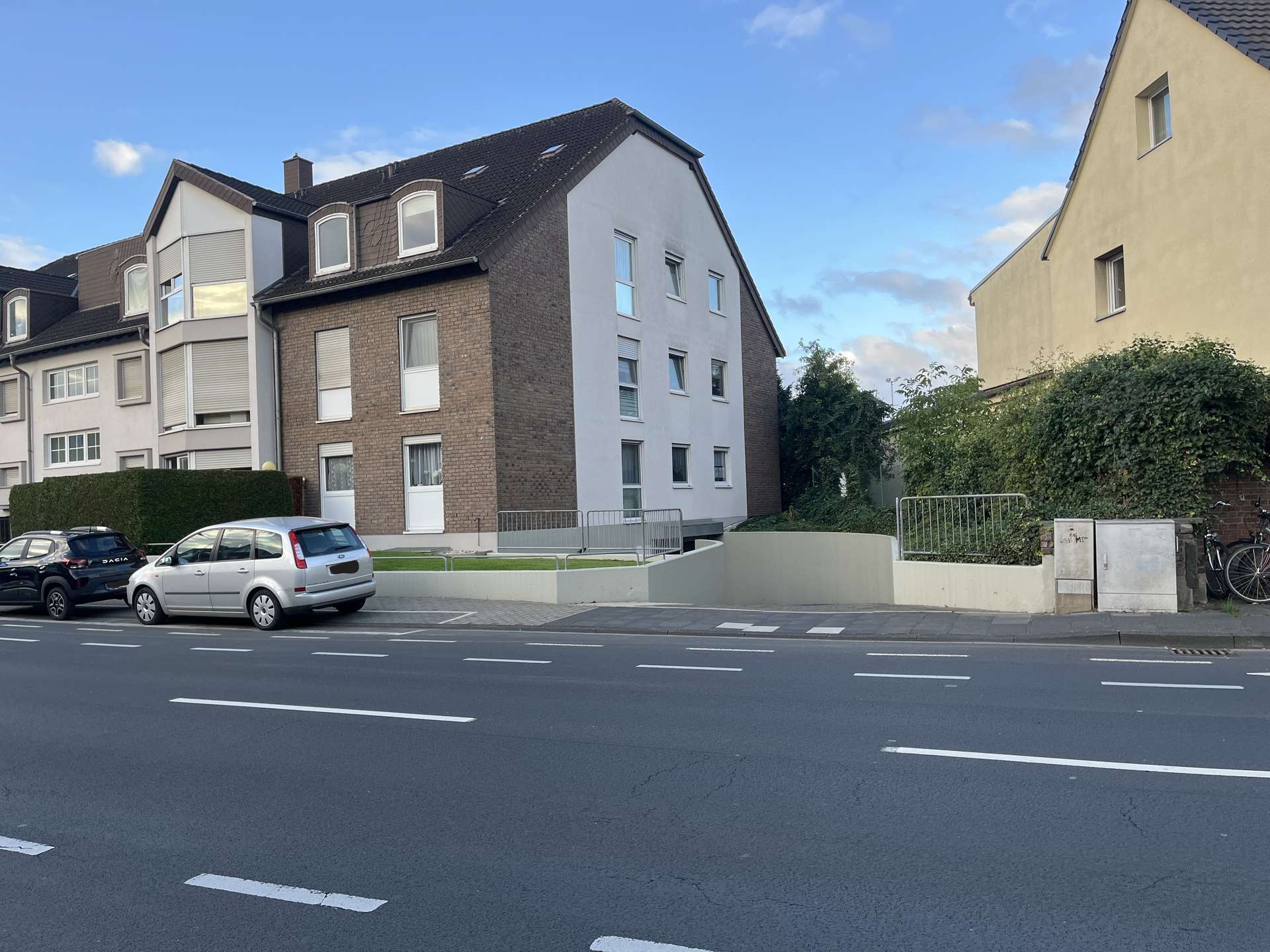 Stellplatz in Tiefgarage zu vermieten, 53879 Euskirchen, Parken
