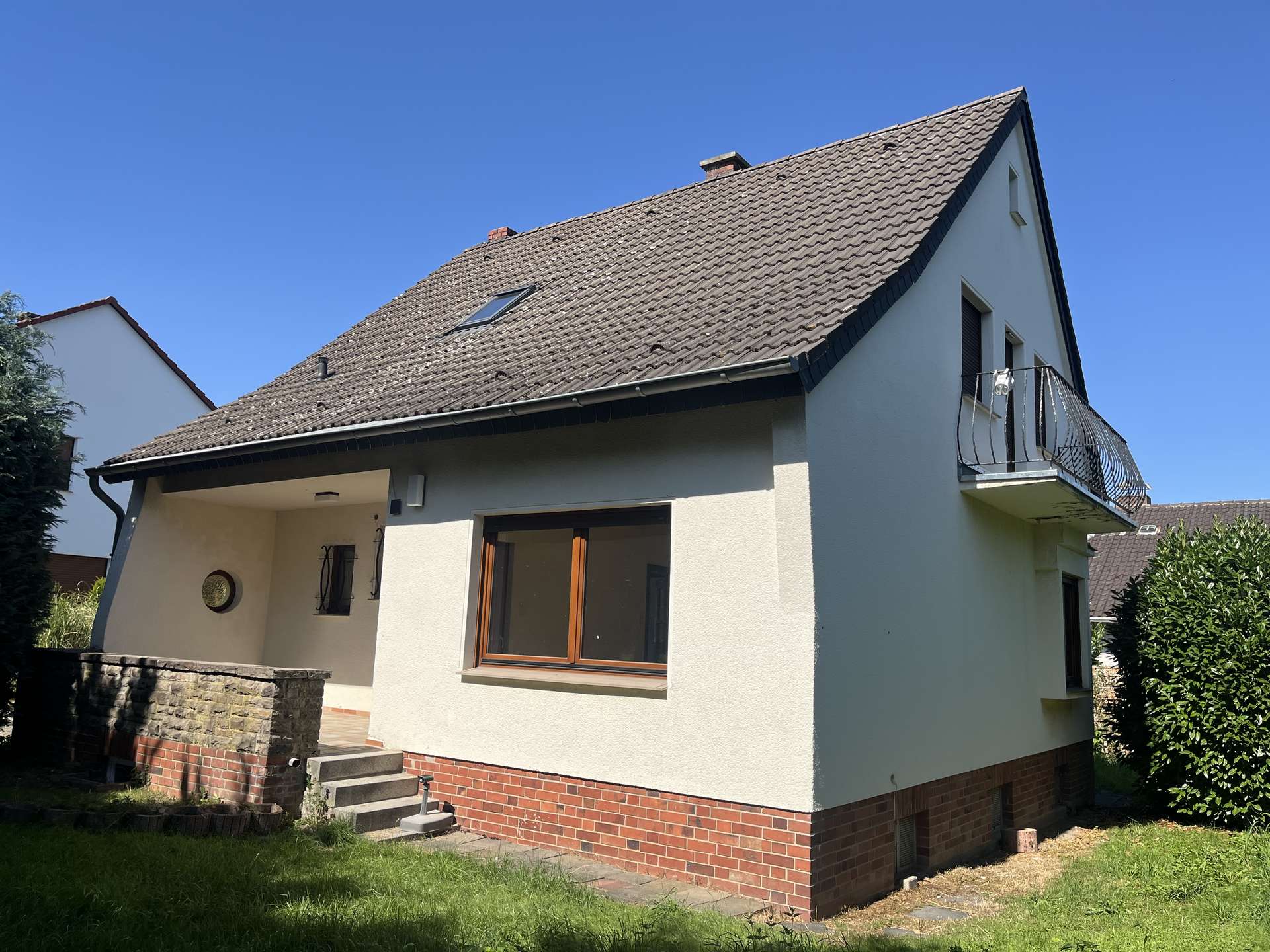 freistehendes Einfamilienhaus mit Garten – sofortiger Bezug möglich, 53909 Zülpich, Einfamilienhaus