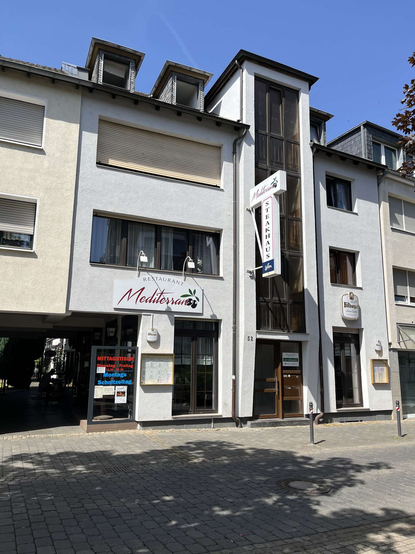 Starten Sie Ihr Invest – die Optionen sind vielfältig, 53879 Euskirchen, Hotel