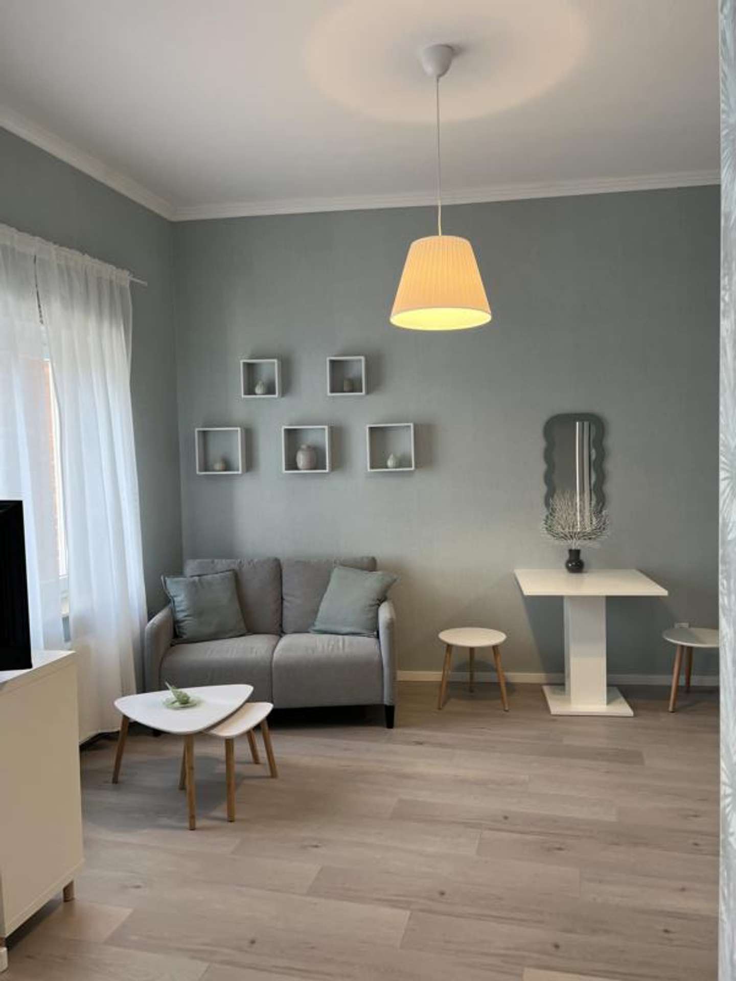 möbliertes Apartment im Stadtzentrum, 53879 Euskirchen, Etagenwohnung