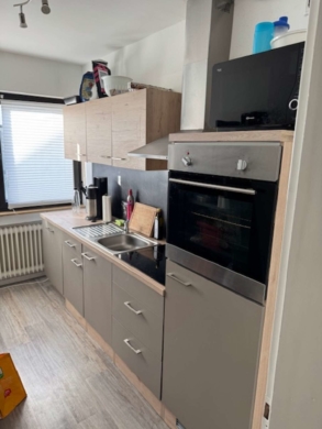 Küche - Gut geschnittene 3-Zimmerwohnung mit Balkon im Herzen Euskirchens auf 69 m² mit Ambiente und Umfeld