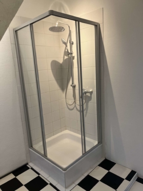 Dusche - Wohnen im Altbau mit Charme und Flair