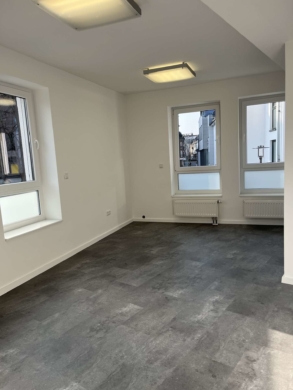 Büro 1 - Büro/Praxis in TOP-Sichtlage der Euskirchener Fußgängerzone mit Dachterrasse