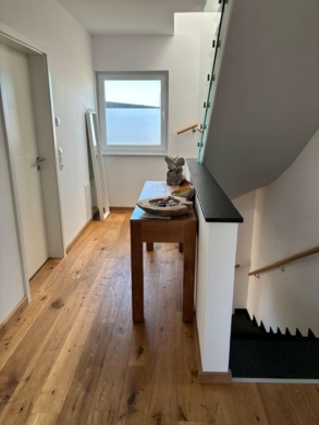 Hauseingangsbereich - Prädikat: *** JUWEL *** - Willkommen in Ihrem neuen Zuhause !