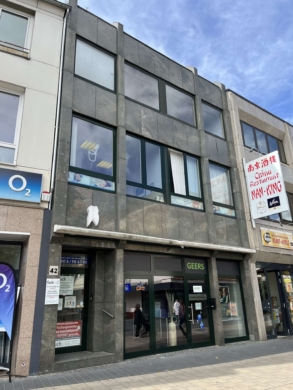 Außenansicht - Raumwunder in der Fußgängerzone von Euskirchen mit GROßER Dachterrasse !