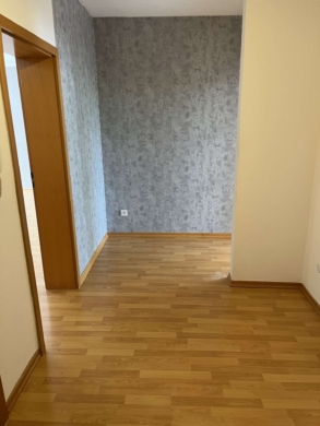 Diele - Raumwunder in der Fußgängerzone von Euskirchen mit GROßER Dachterrasse !