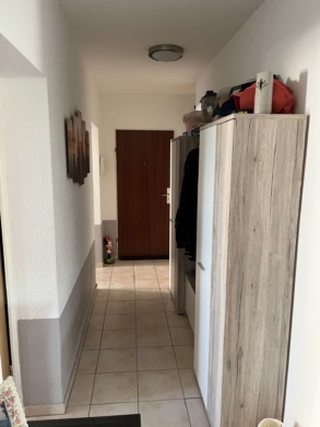 Diele - seltene 4-Zimmerwohnung mit guter Raumaufteilung