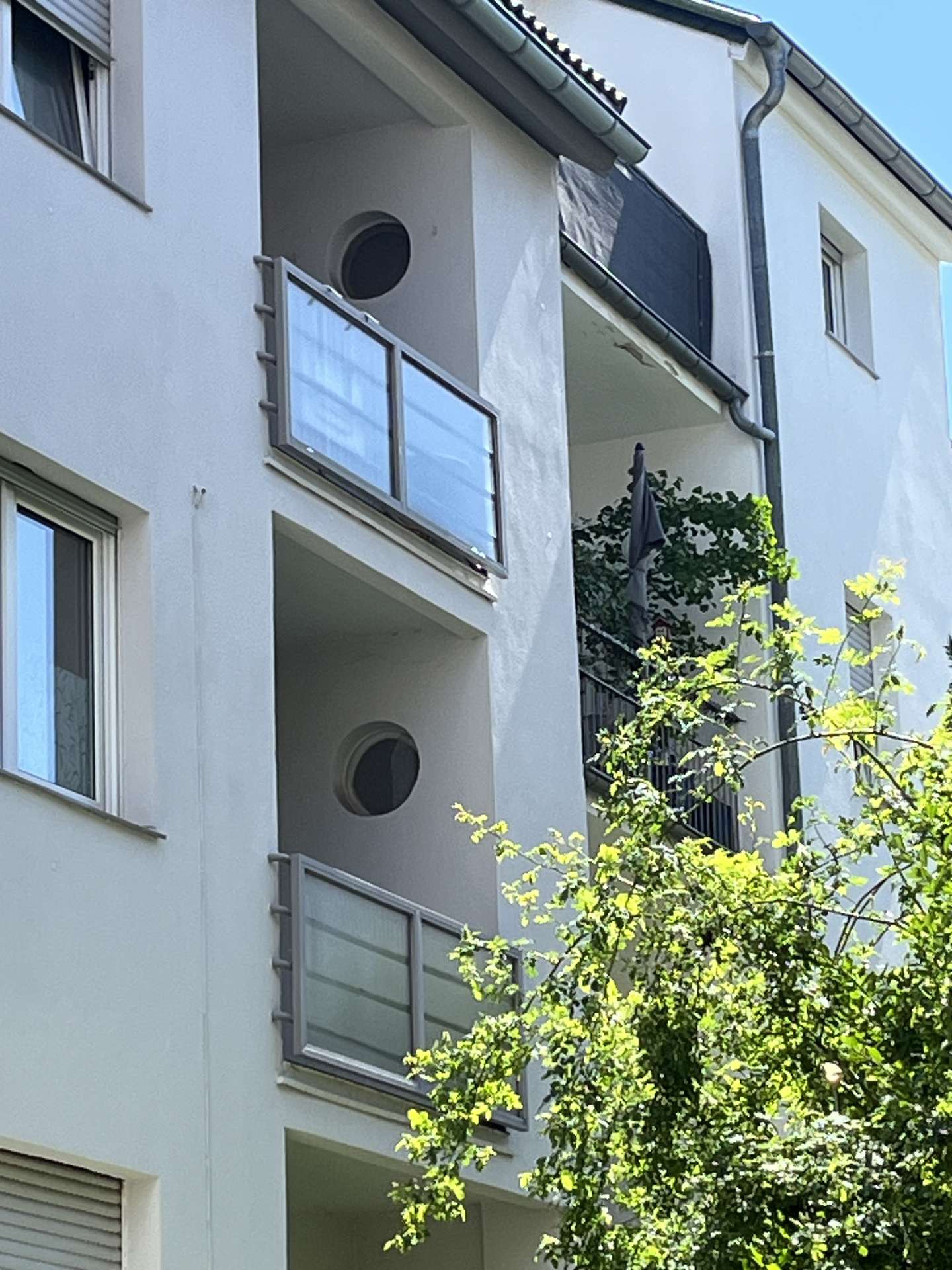 Hausansicht - 2-Zimmerwohnung in der Innenstadt
